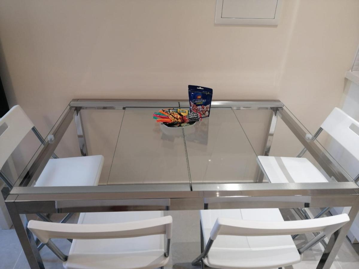 Galatex Beach Apartment Limassol Bagian luar foto